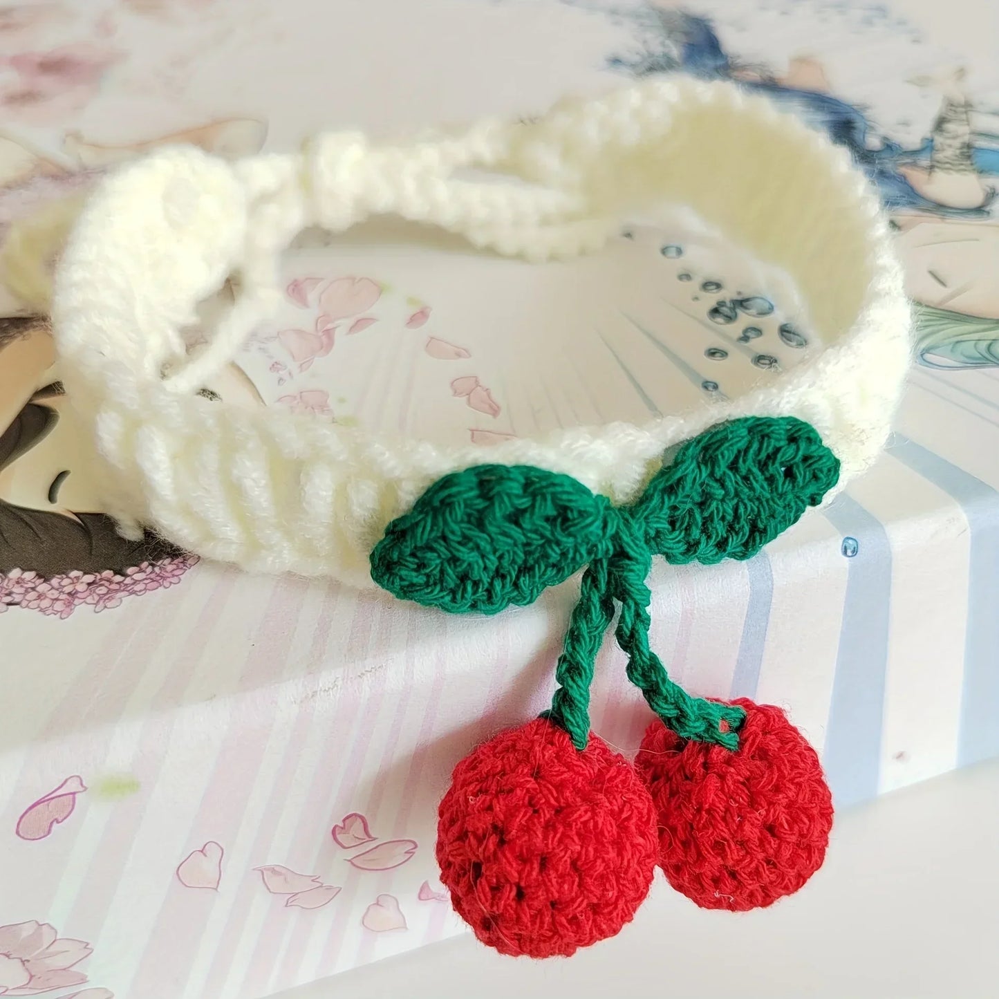 Simple Cherry Collar